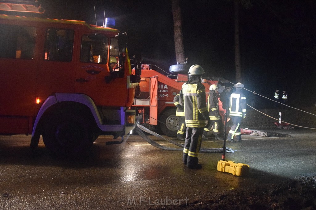 Container LKW umgestuerzt Koeln Brueck Bruecker- Dellbruecker Mauspfad P244.JPG - Miklos Laubert